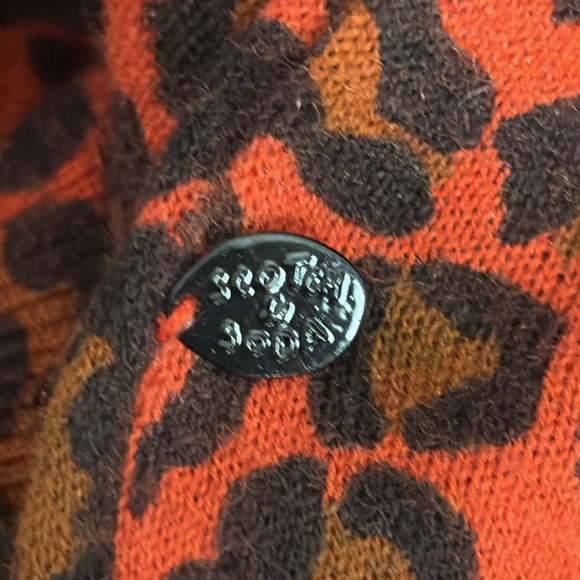 Scotch & Soda Cashmere & Cotton Leopard Print Sweater in Red - Size Medium - Picture 7 of 8